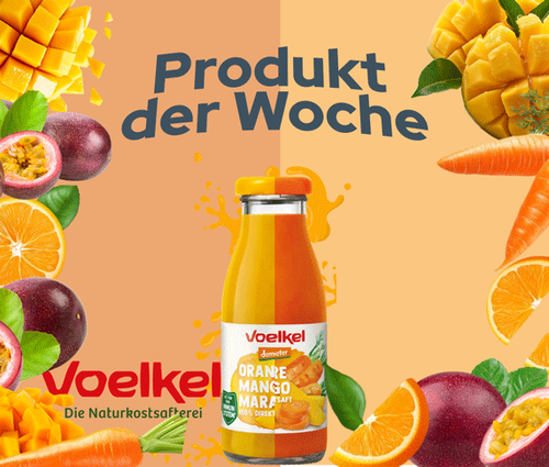 KI generiert: Flasche Orangensaft mit Früchten, Text: "Produkt der Woche", "Voelkel Orange Mango Mar".