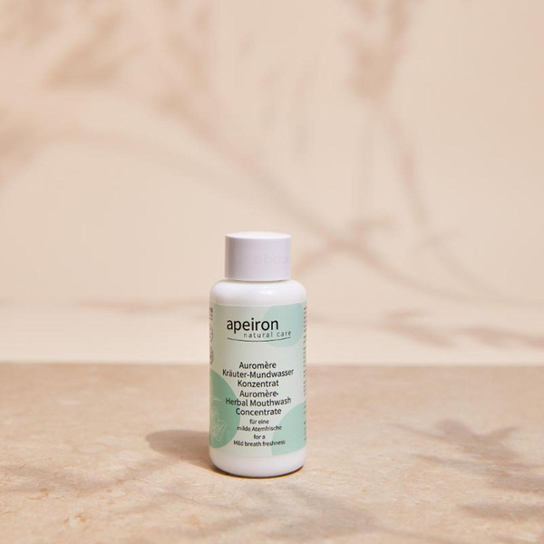 Produktfoto zu Auromère Kräuter Mundwasser