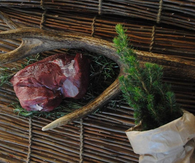 Produktfoto zu Hirschbraten ohne Knochen