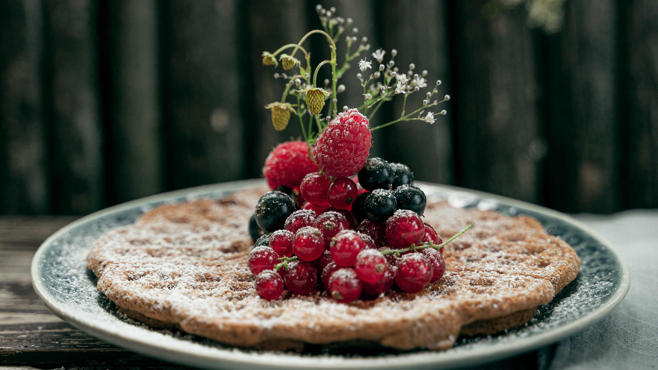 Rezeptbild für Buchweizenwaffeln <br>mit Hollerblüten