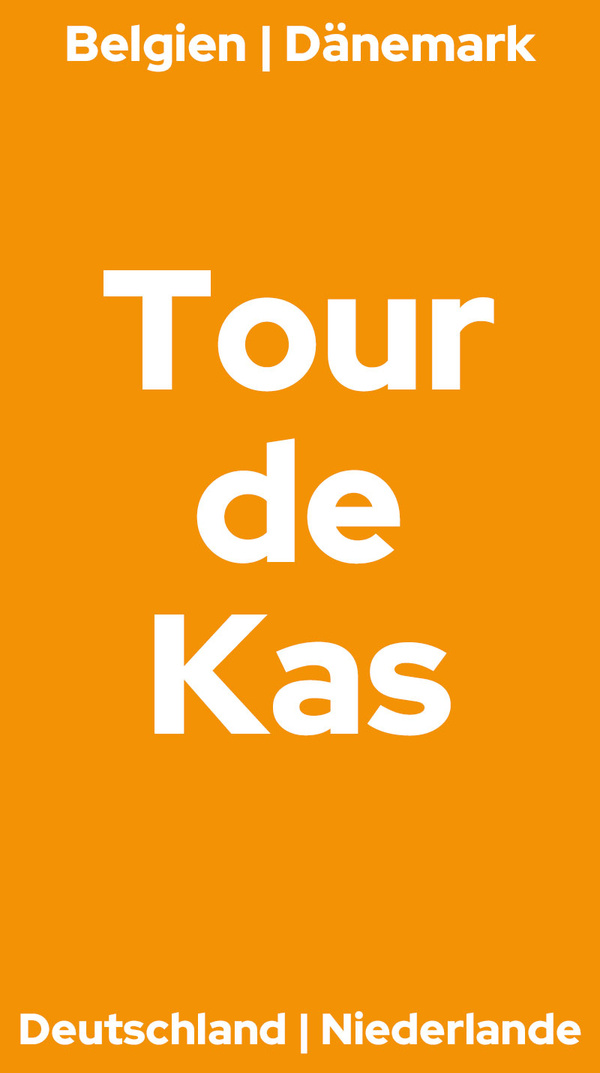 KI generiert: Ein orangefarbener Hintergrund mit Text: „Tour de Kas“ und Länder wie Belgien, Dänemark, Deutschland, Niederlande.