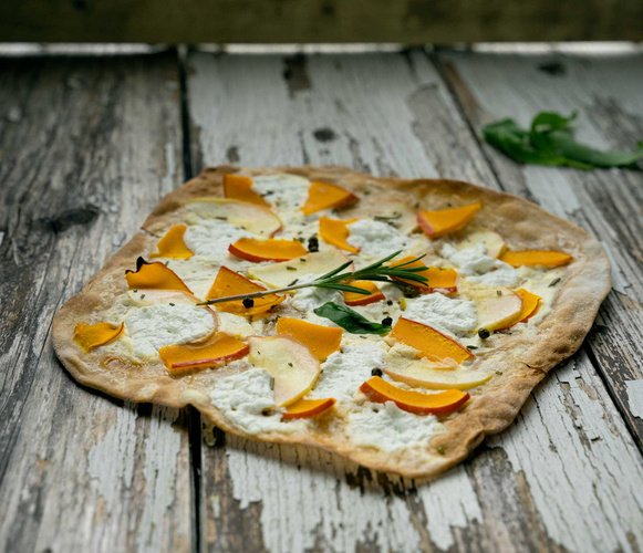 Rezeptbild für Flammkuchen mit Kürbis